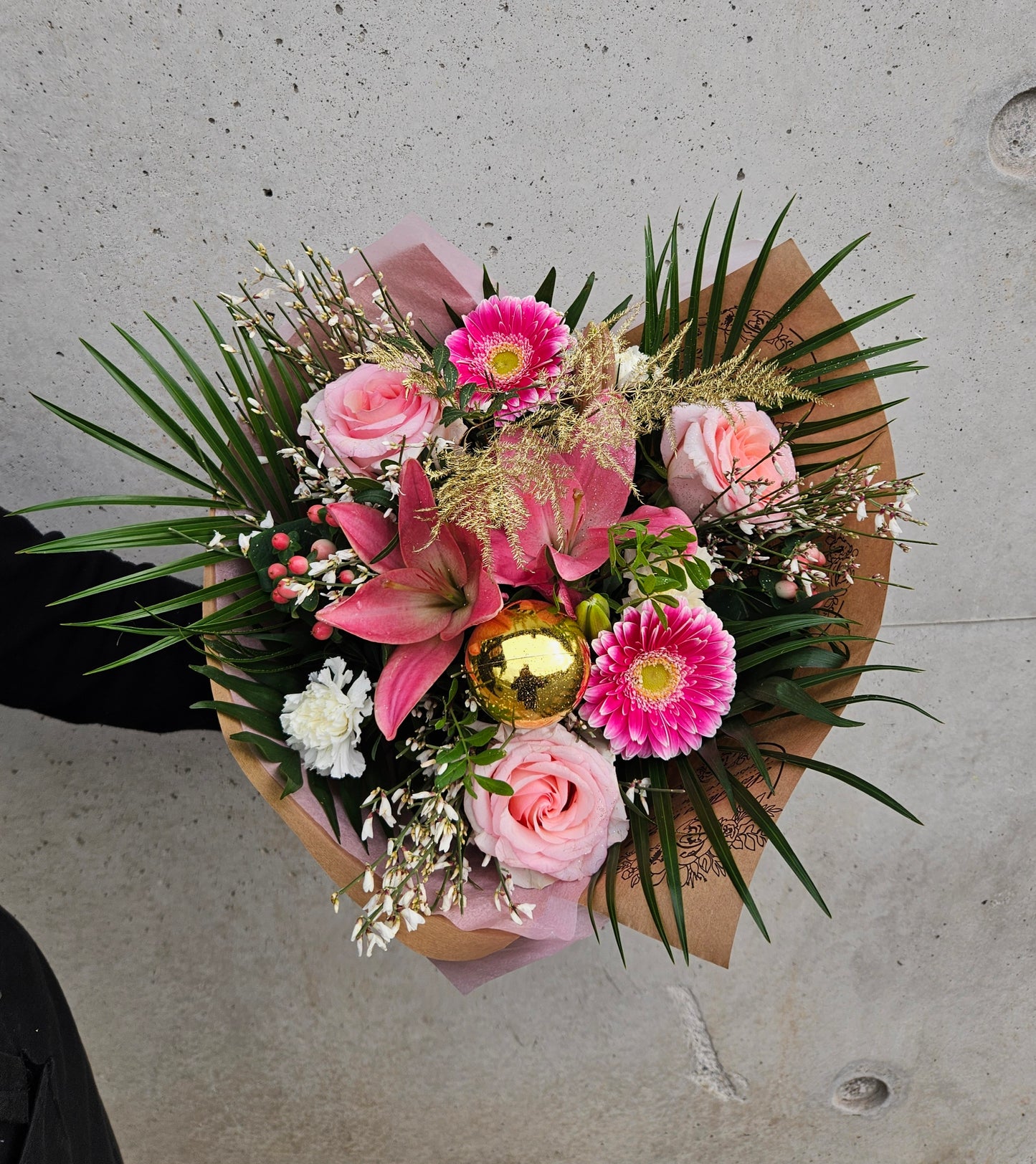 Bouquet "Rose Winter"